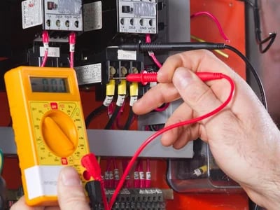 Wichtige Prüfschritte bei der Prüfung ortsfester elektrischer Anlagen