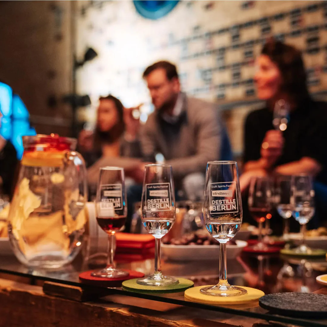 Gin Tasting Berlin: Genießen Sie 30 außergewöhnliche Gin-Sorten beim perfekten Gin &amp; Tonic Erlebnis