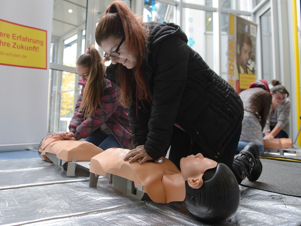 Professionelle Vorbereitung: Erste-Hilfe Seminar München für den Führerschein
